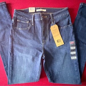 Levi's High-Rise Skinny Jeans